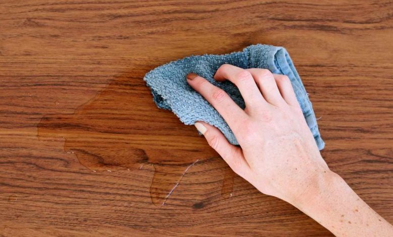 How to clean wood furniture naturally